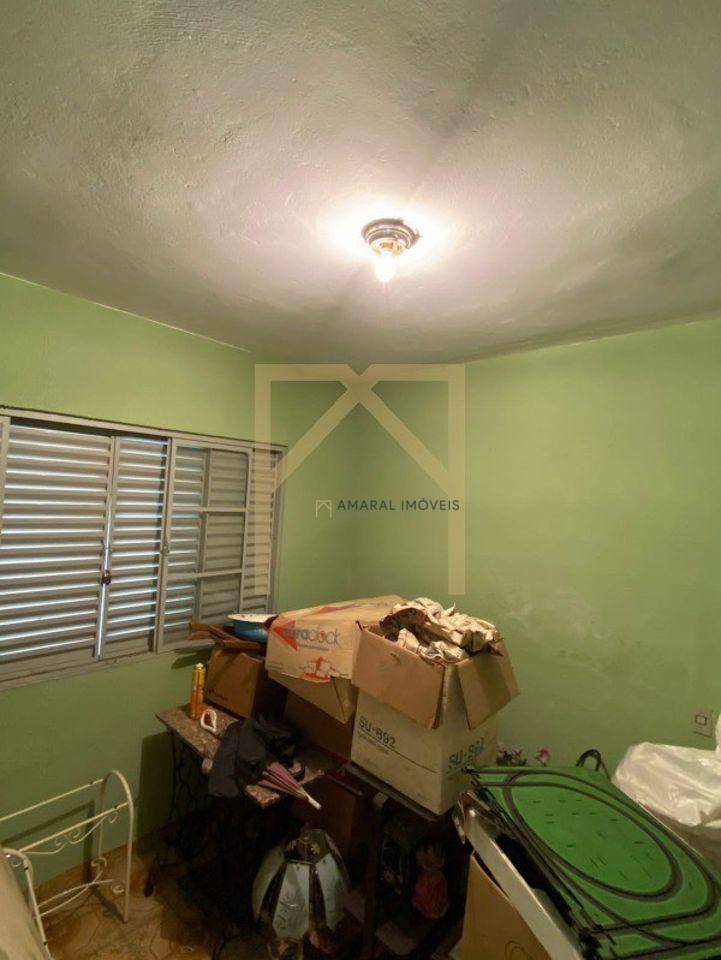 Casa à venda com 2 quartos, 117m² - Foto 13