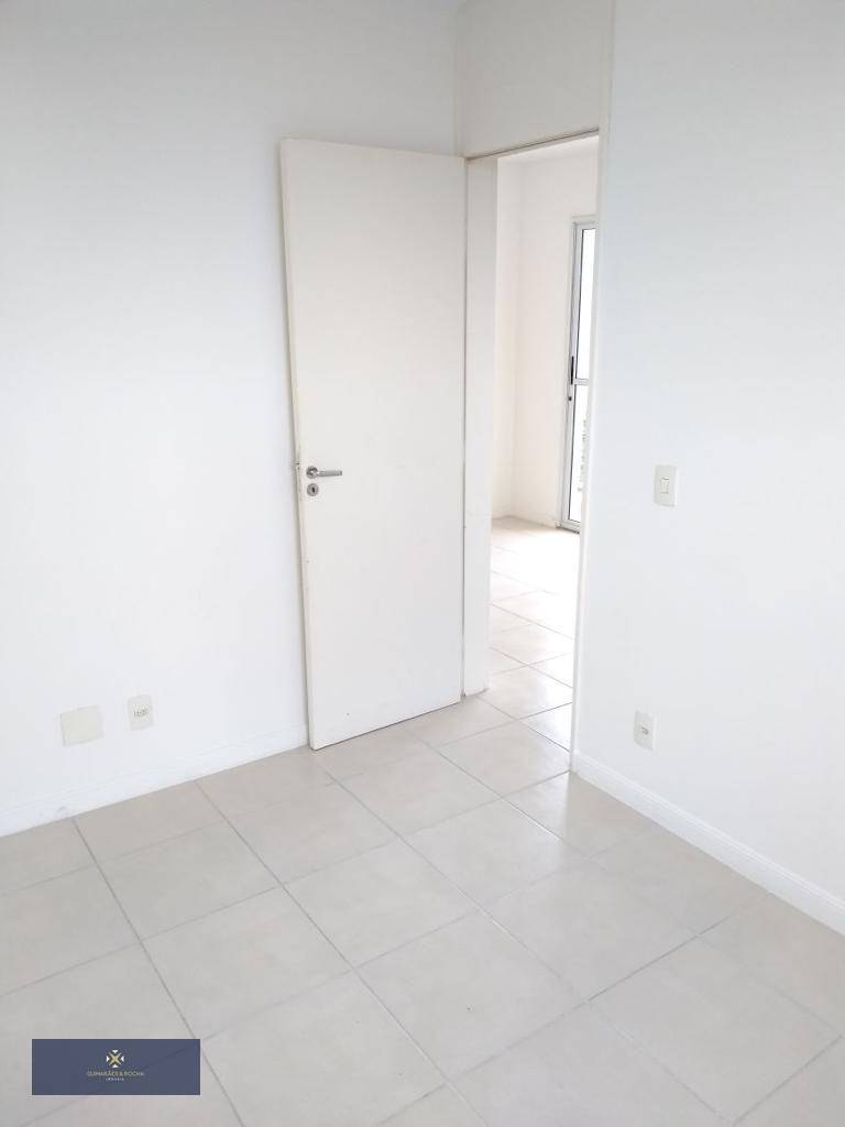 Apartamento à venda com 2 quartos, 47m² - Foto 14