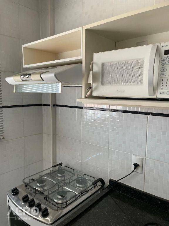 Apartamento para alugar com 1 quarto, 40m² - Foto 17