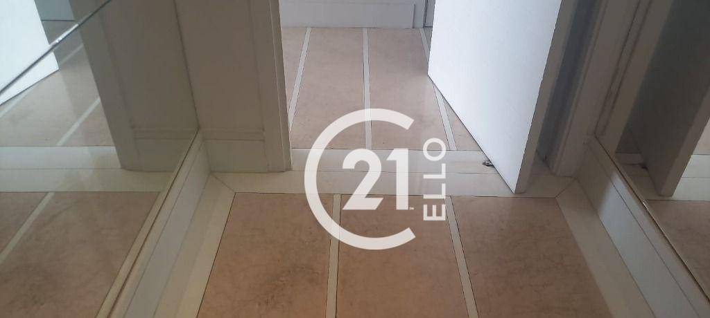 Apartamento à venda com 3 quartos, 223m² - Foto 3