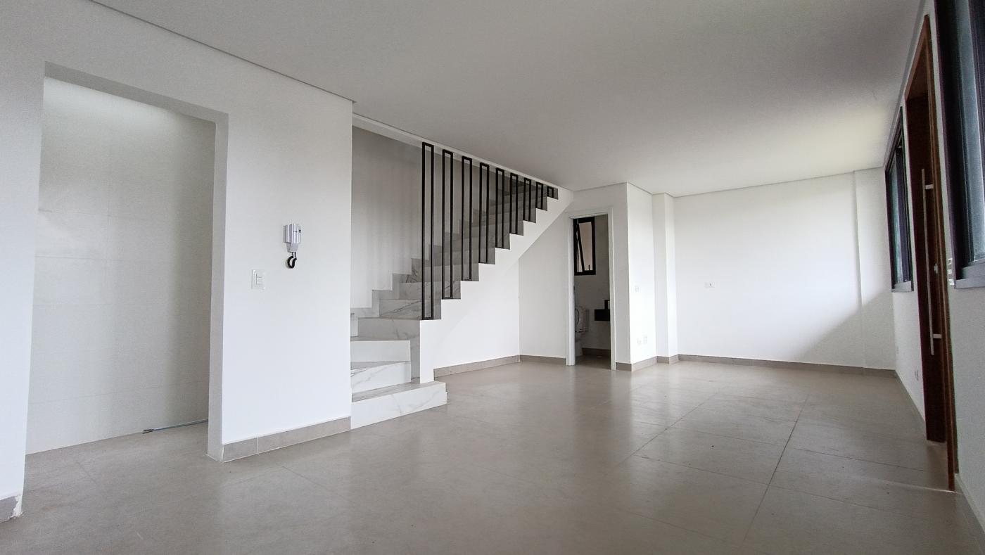 Sobrado à venda com 3 quartos, 130m² - Foto 4