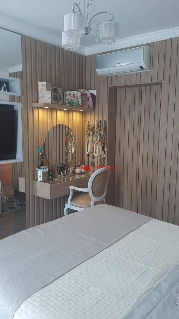 Sobrado à venda com 3 quartos, 252m² - Foto 15