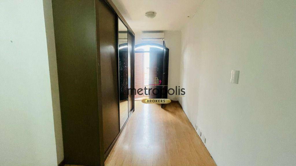 Sobrado para alugar com 3 quartos, 254m² - Foto 11