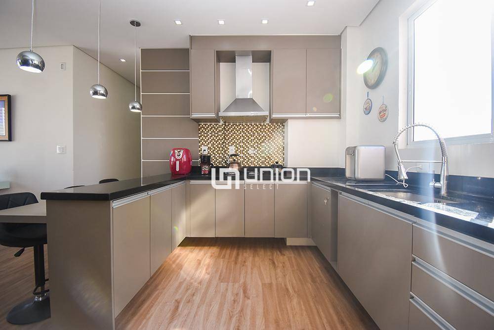 Apartamento à venda com 4 quartos, 130m² - Foto 9