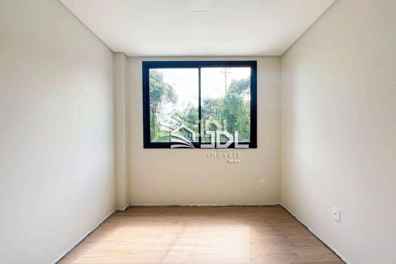 Casa à venda com 3 quartos, 204m² - Foto 20