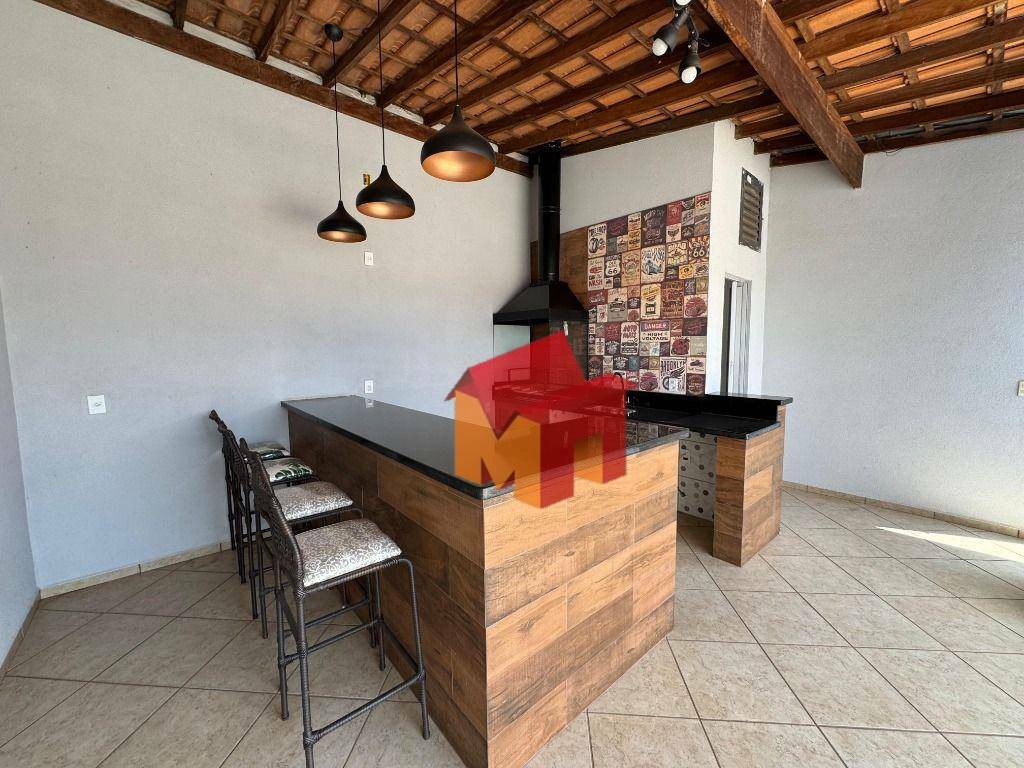 Casa à venda e aluguel com 3 quartos, 170m² - Foto 15