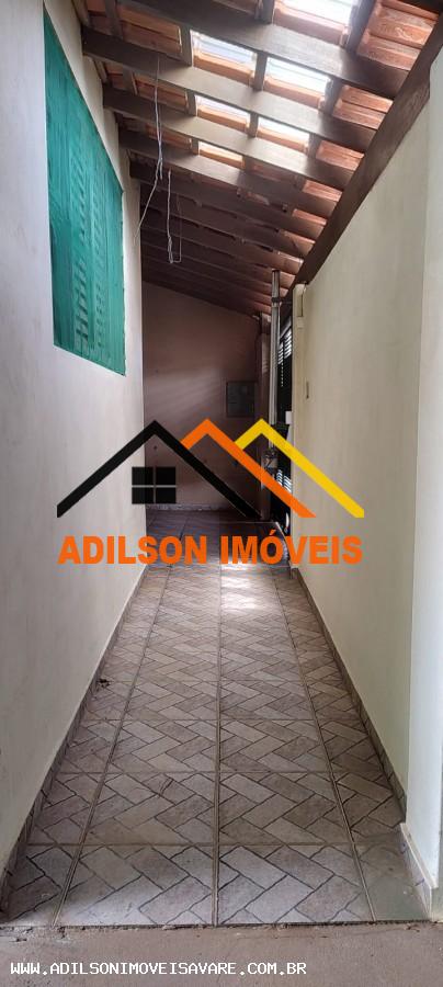 Casa à venda com 2 quartos, 300m² - Foto 4