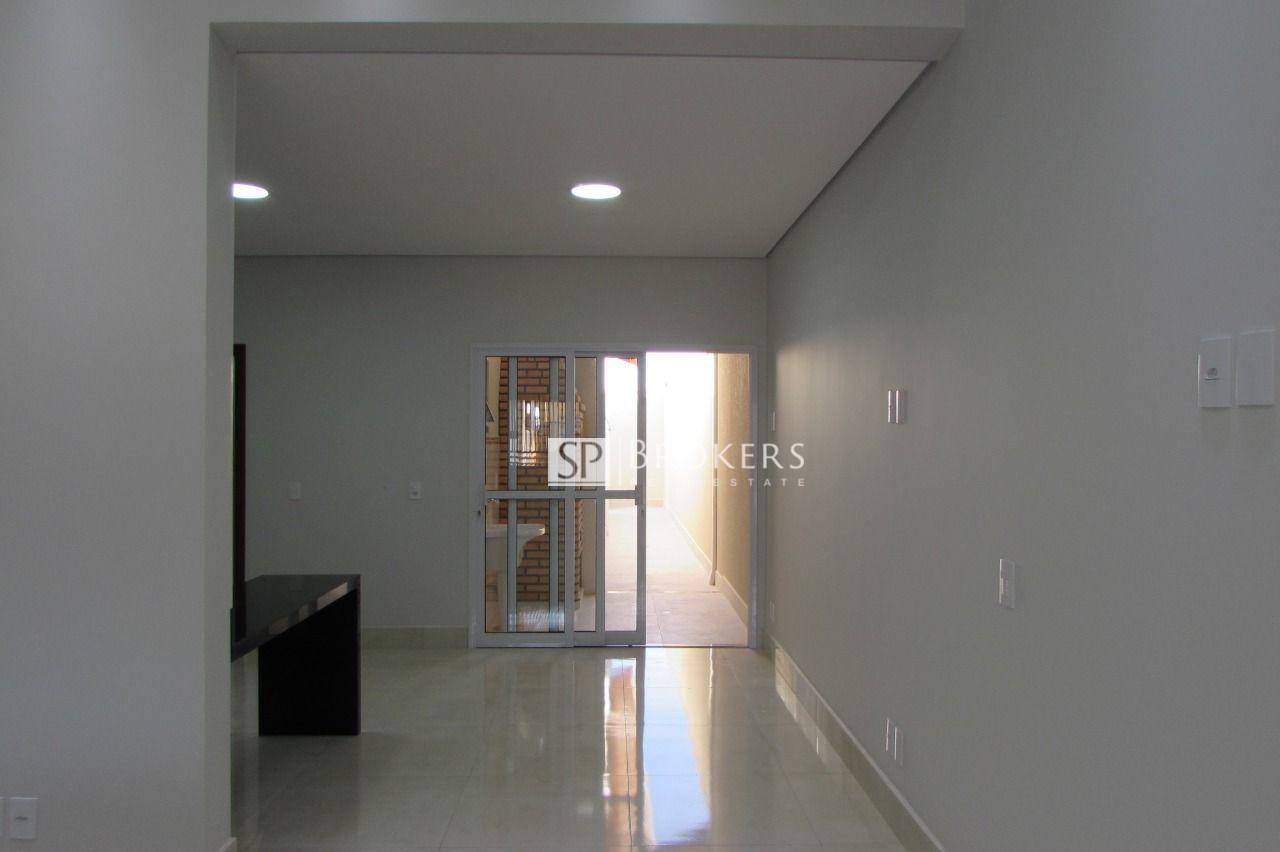 Casa à venda com 3 quartos, 120m² - Foto 2