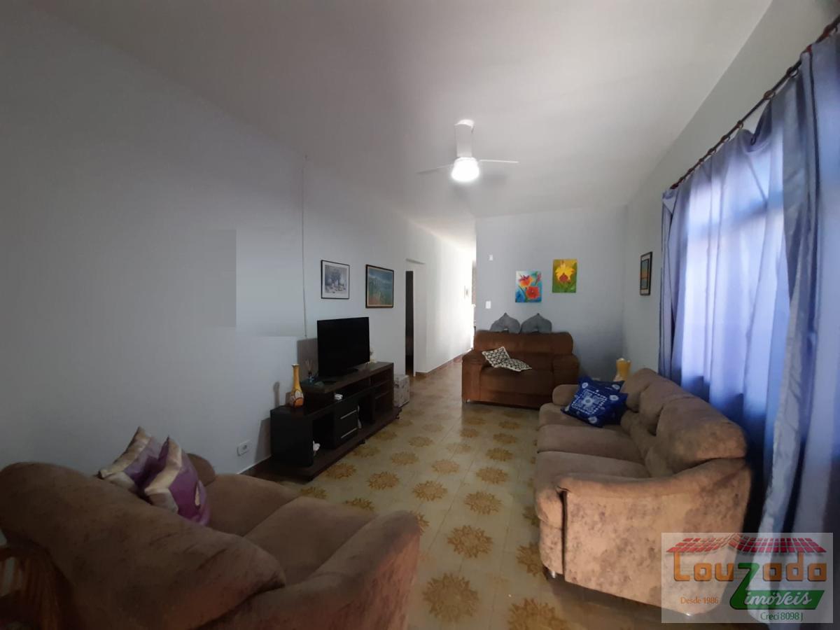 Sobrado à venda com 5 quartos, 215m² - Foto 3
