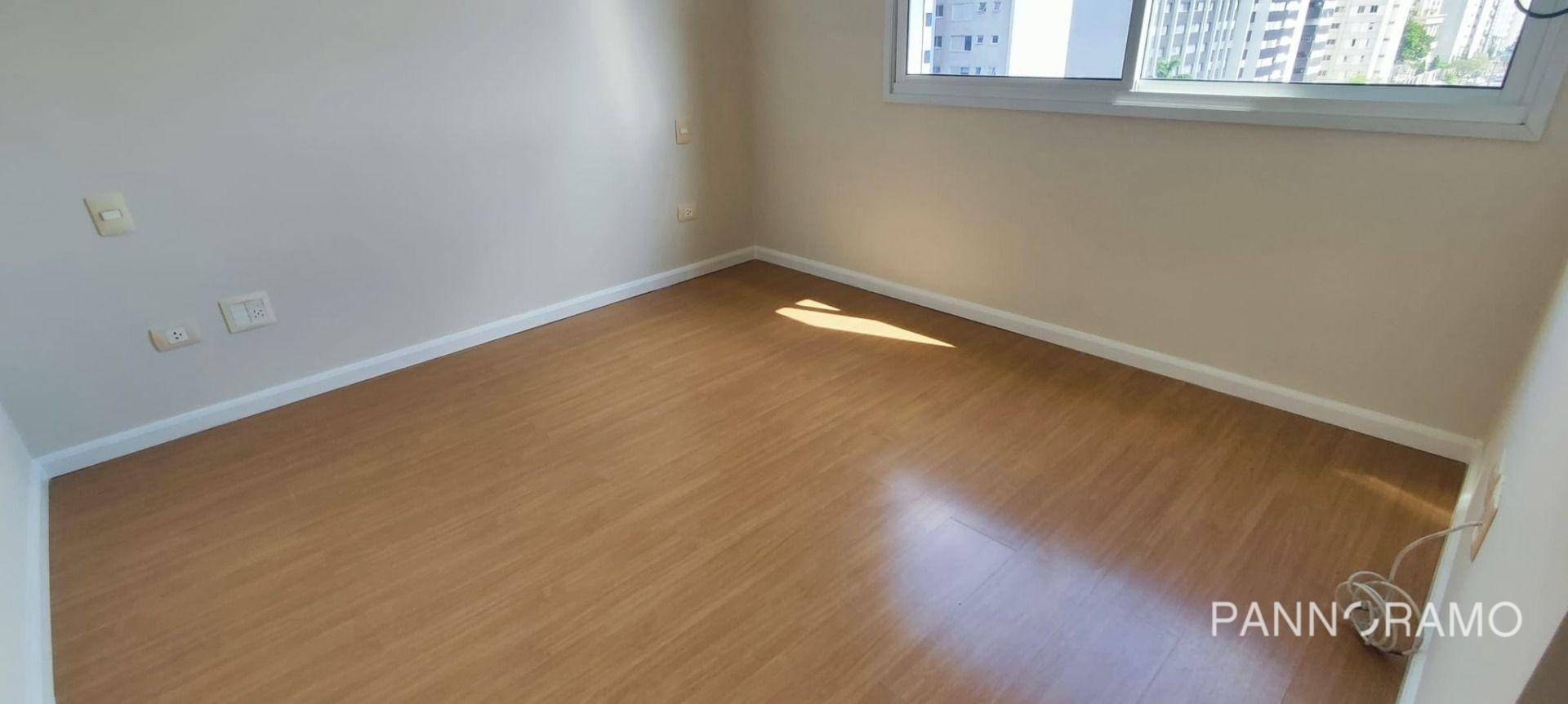 Apartamento à venda com 4 quartos, 227m² - Foto 13