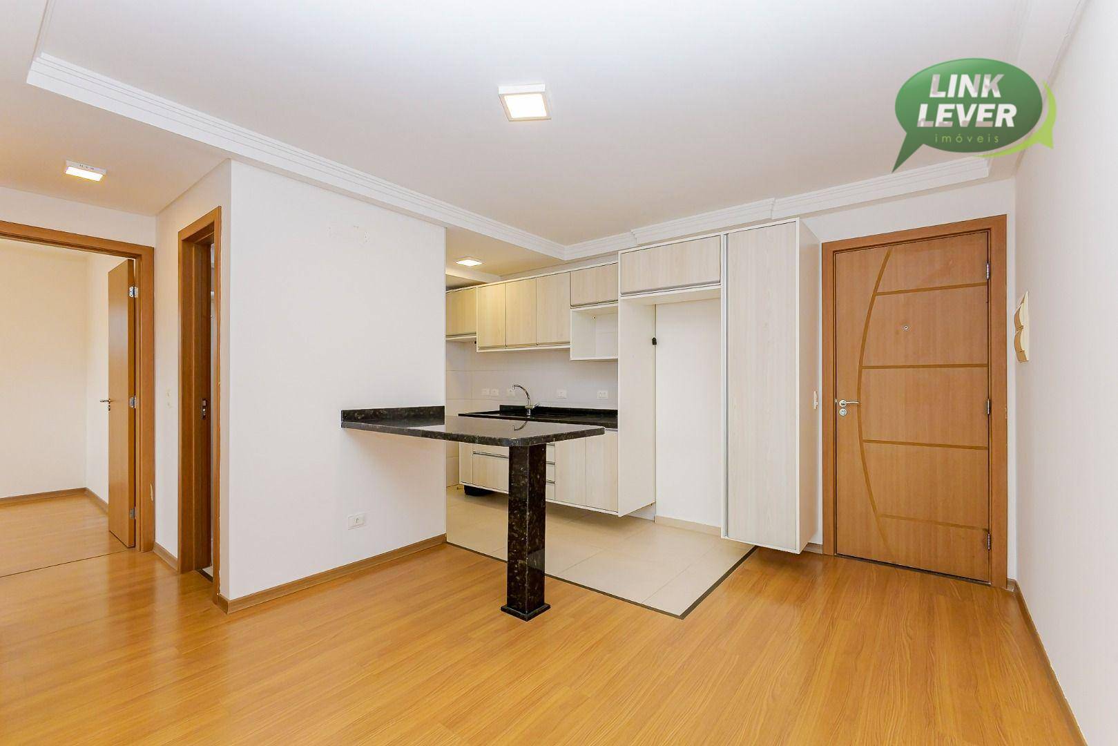 Apartamento à venda com 2 quartos, 58m² - Foto 1