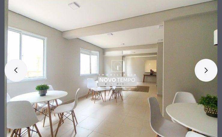 Apartamento para alugar com 2 quartos, 33m² - Foto 2