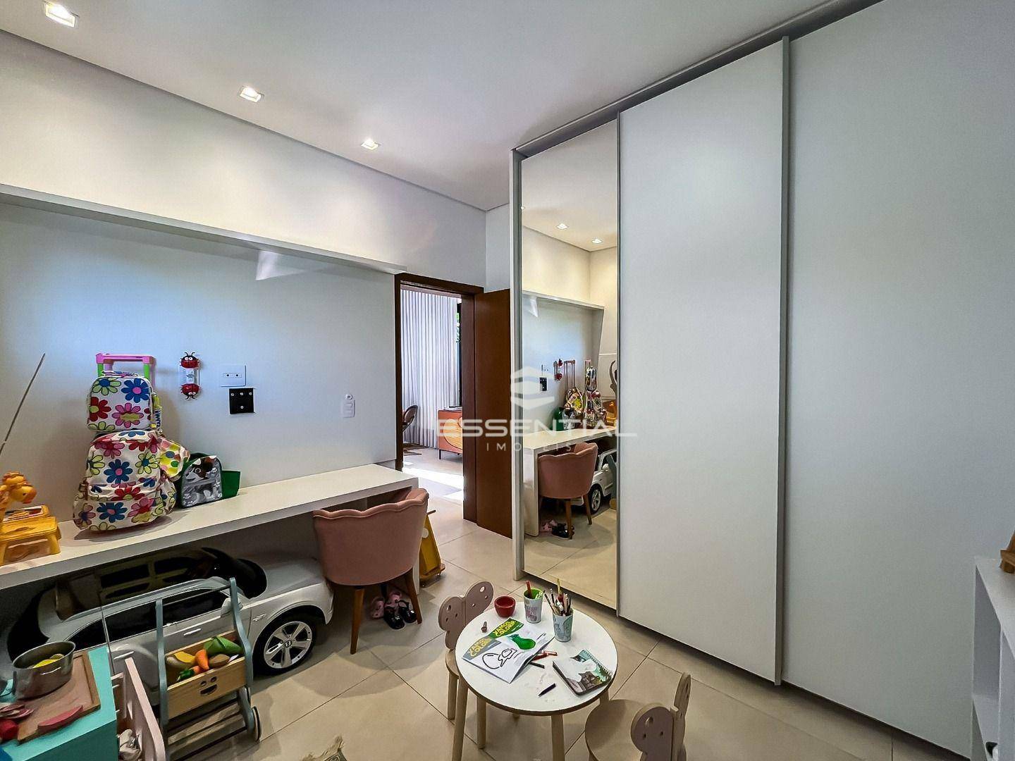 Casa de Condomínio à venda com 4 quartos, 280m² - Foto 57