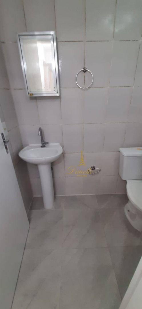 Apartamento para alugar com 2 quartos, 43m² - Foto 4