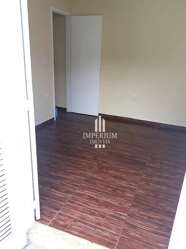 Sobrado à venda com 3 quartos, 115m² - Foto 4