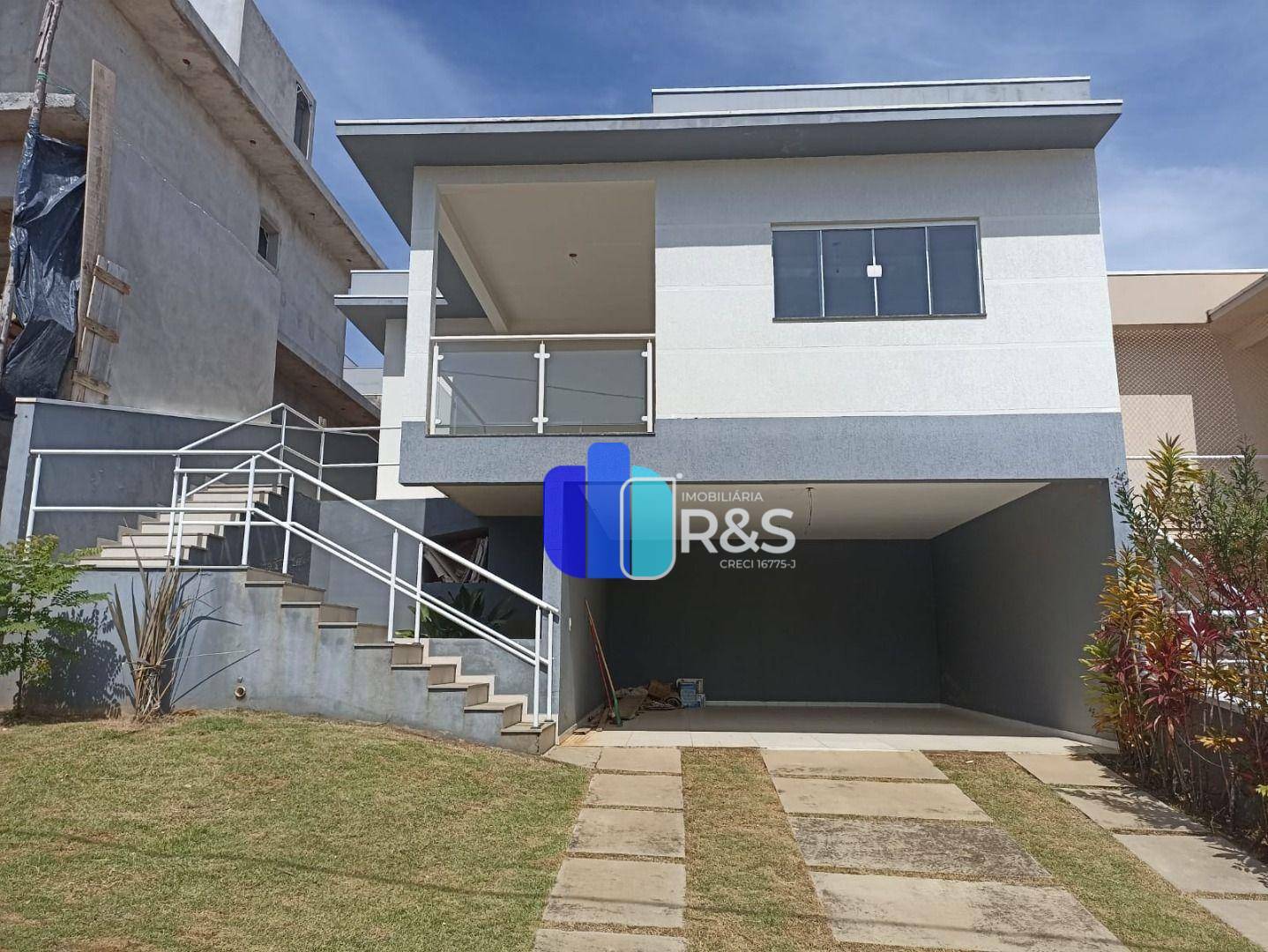 Casa de Condomínio à venda com 3 quartos, 163m² - Foto 1