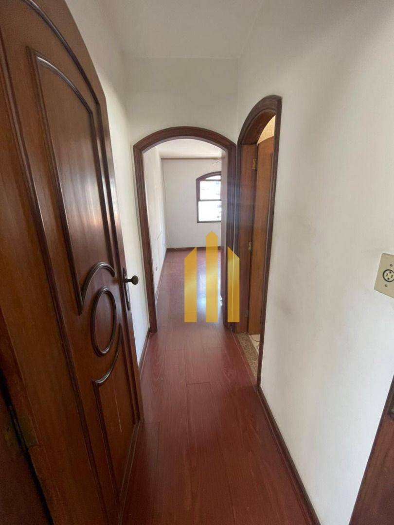 Sobrado à venda e aluguel com 4 quartos, 300m² - Foto 24