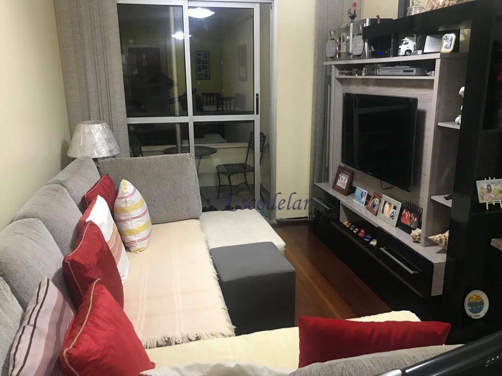 Apartamento à venda com 3 quartos, 70m² - Foto 2