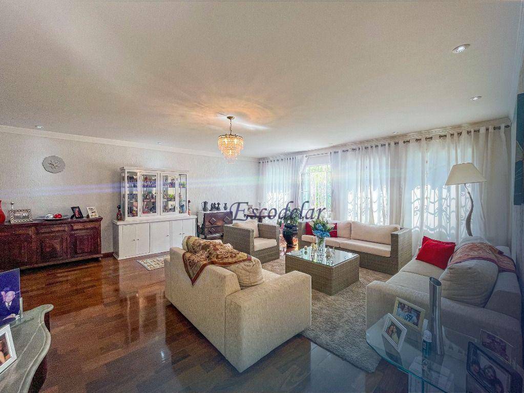 Casa à venda com 4 quartos, 280m² - Foto 1