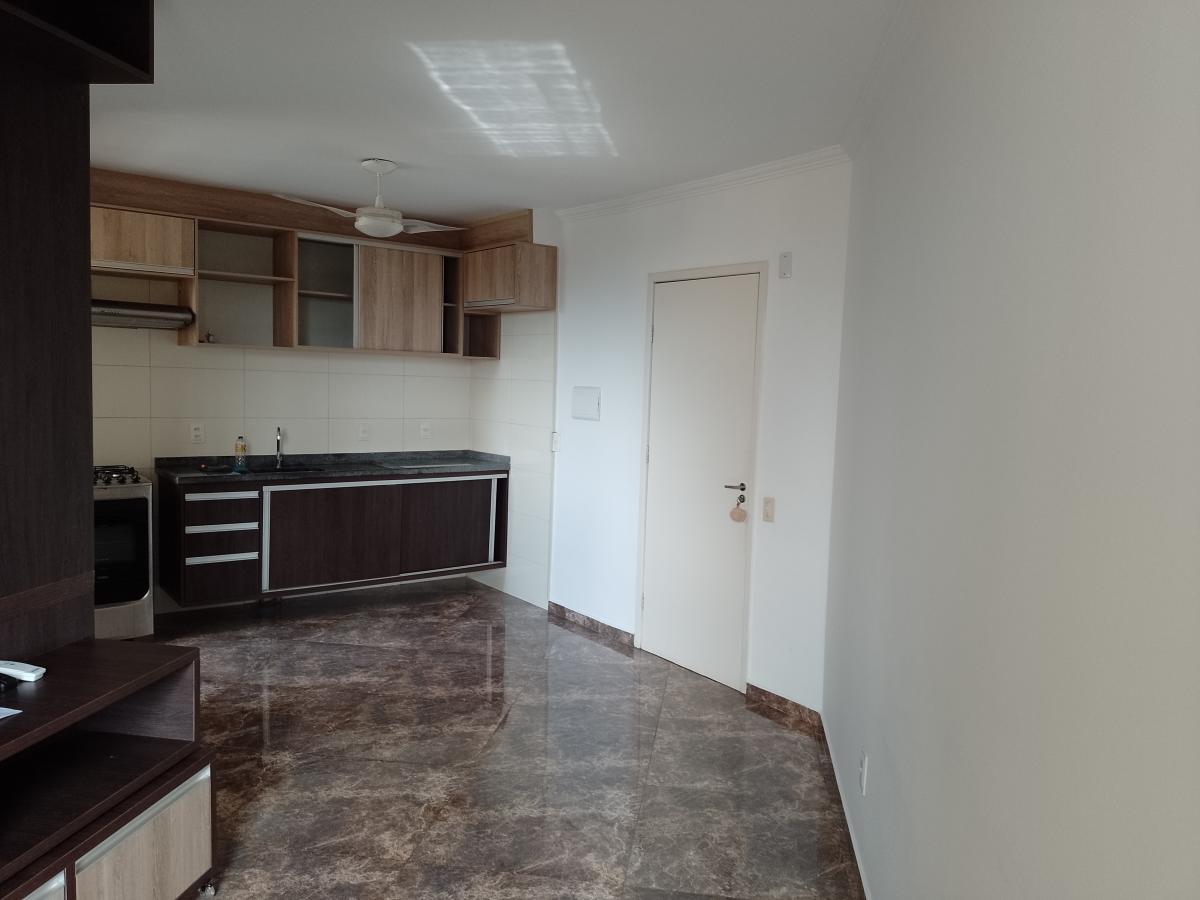 Apartamento para alugar com 2 quartos, 48m² - Foto 2