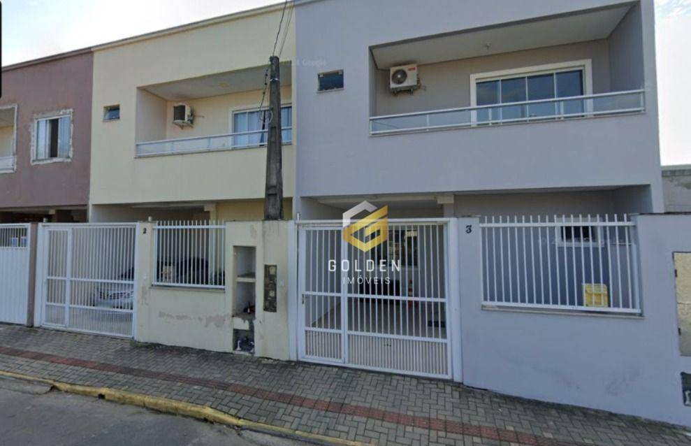 Sobrado à venda com 3 quartos, 120m² - Foto 1