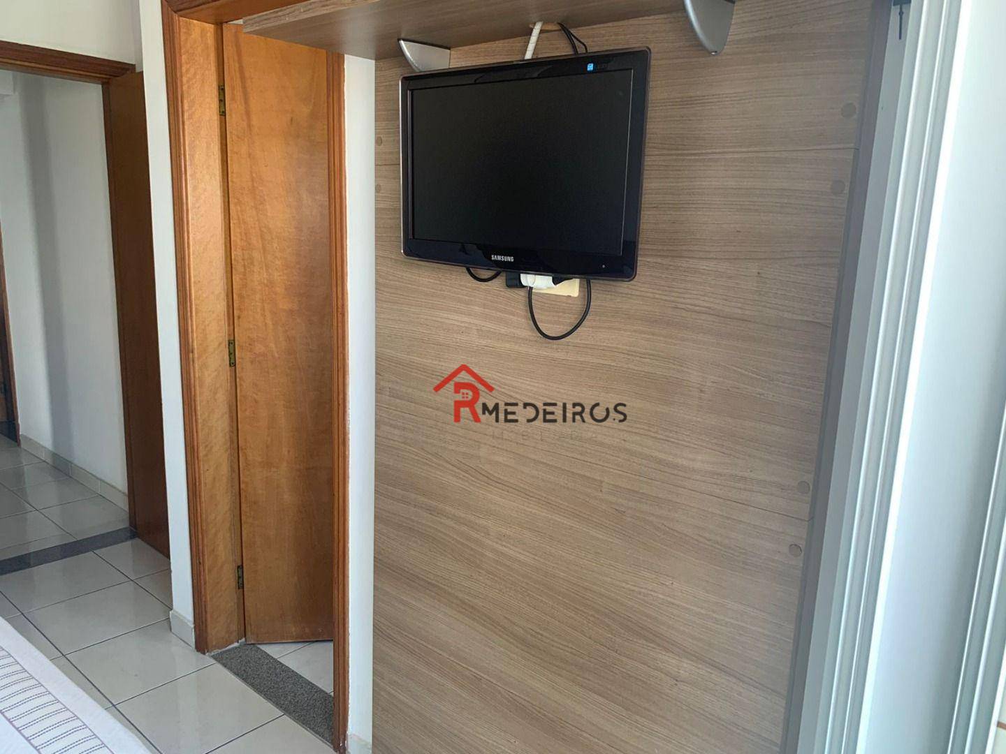 Apartamento à venda com 3 quartos, 168m² - Foto 23