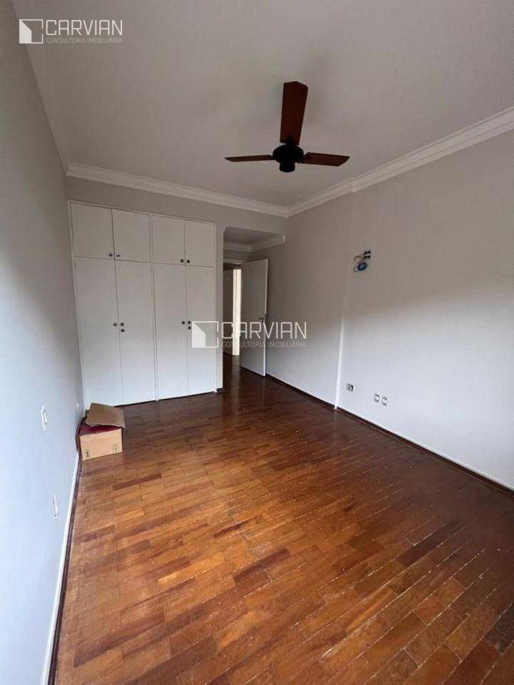 Apartamento à venda com 3 quartos, 198m² - Foto 19