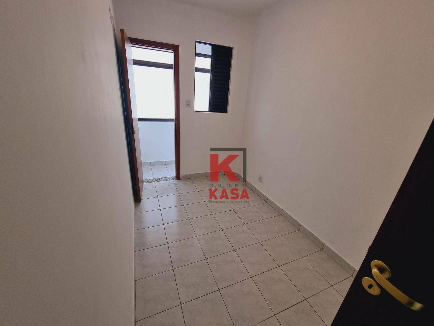 Casa à venda e aluguel com 3 quartos, 339m² - Foto 40