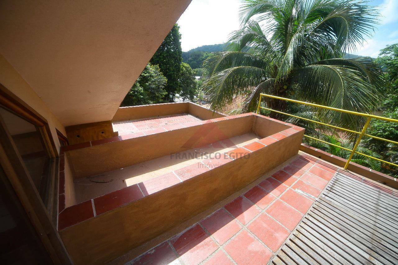 Casa de Condomínio à venda com 7 quartos, 412m² - Foto 39