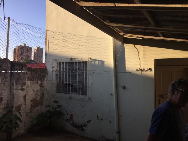 Prédio Inteiro à venda com 4 quartos, 248m² - Foto 2