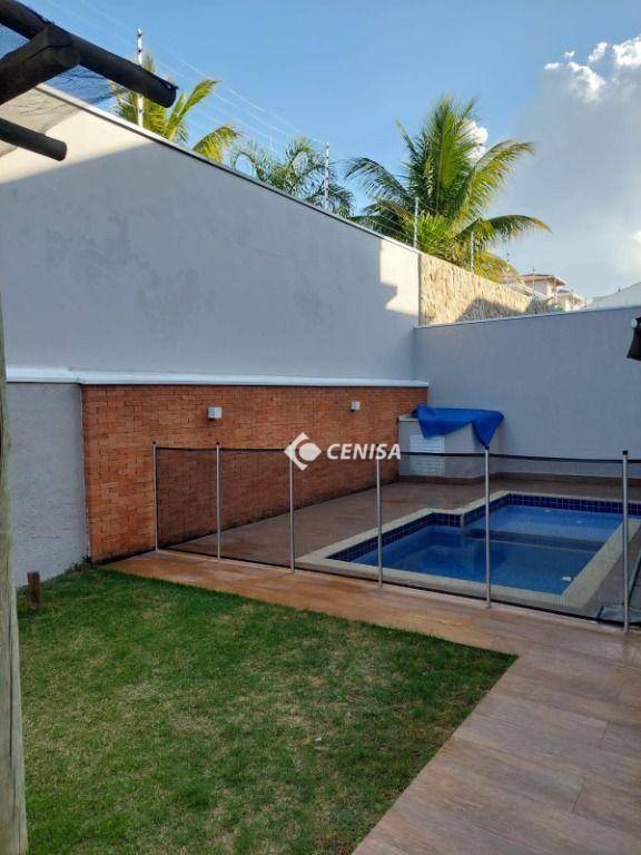 Casa de Condomínio à venda com 4 quartos, 272m² - Foto 3