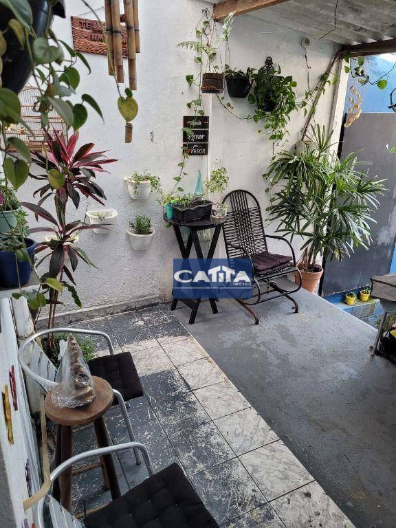 Casa à venda com 1 quarto, 50m² - Foto 1