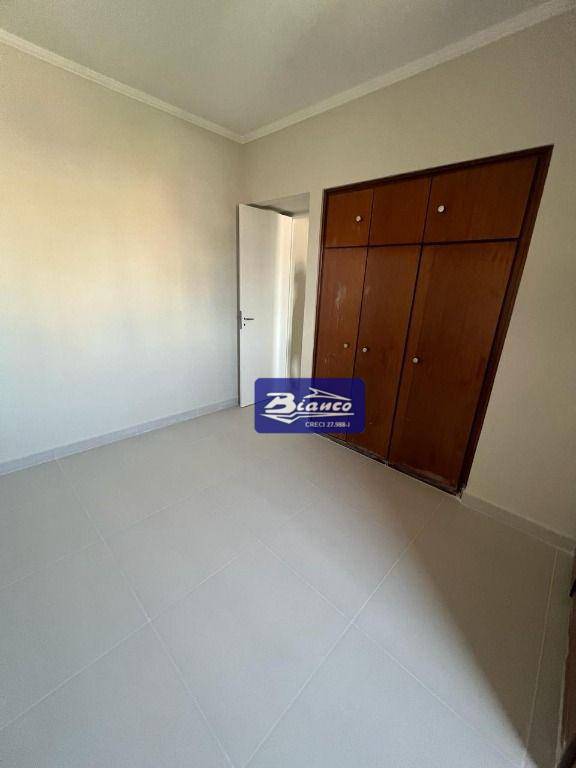 Apartamento à venda com 2 quartos, 60m² - Foto 10