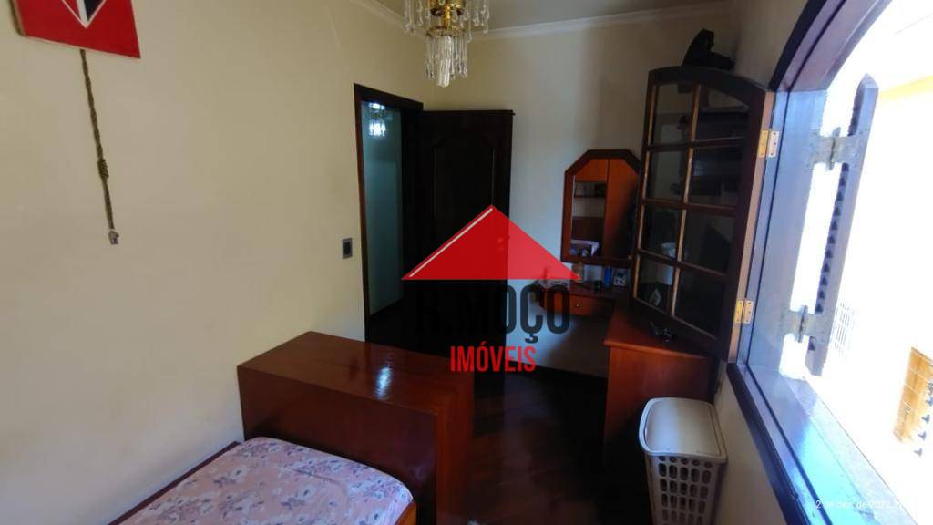 Sobrado à venda com 4 quartos, 169m² - Foto 13