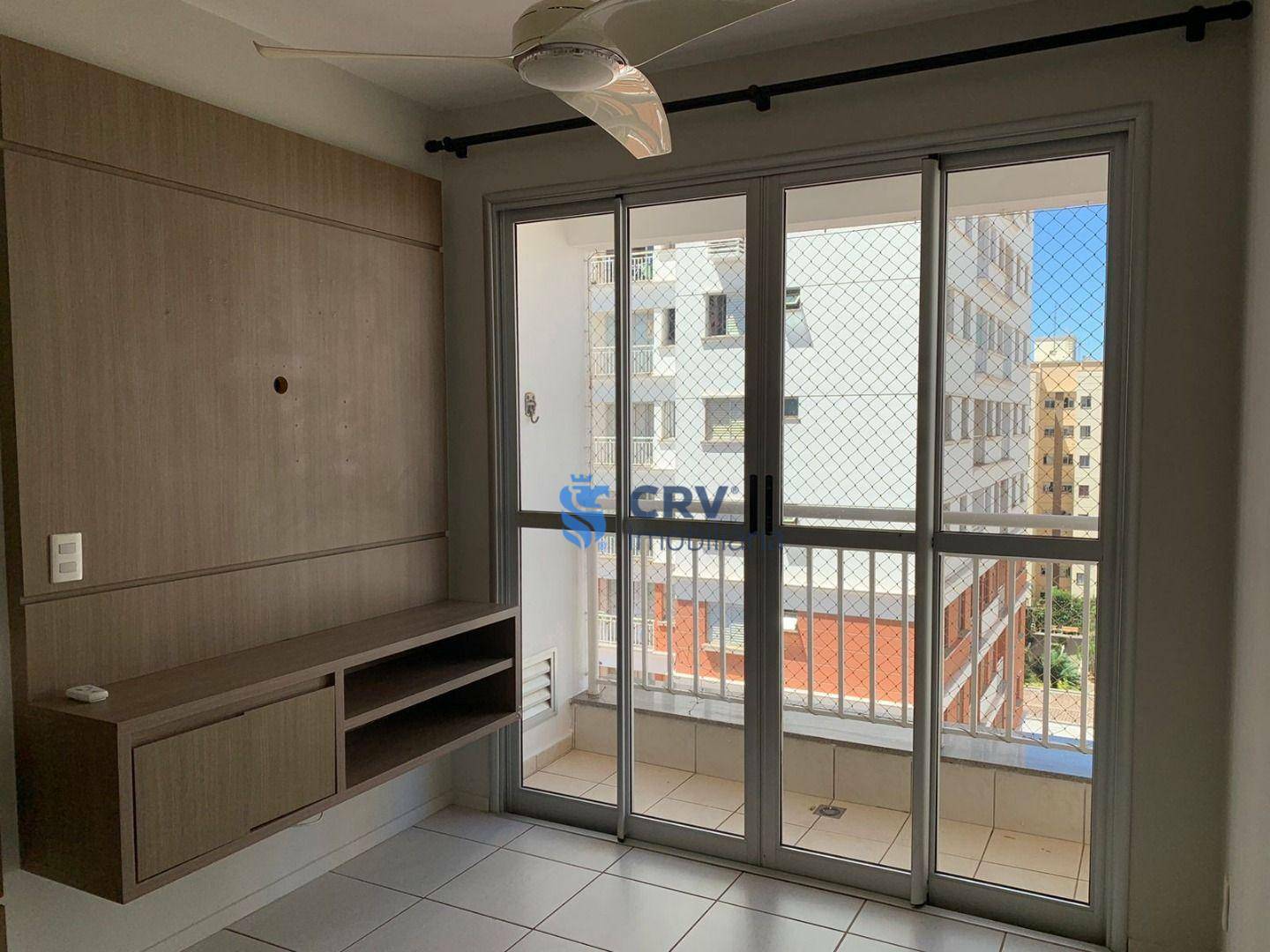 Apartamento para alugar com 3 quartos, 70m² - Foto 2