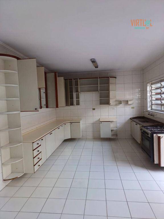 Sobrado à venda com 3 quartos, 250M2 - Foto 9