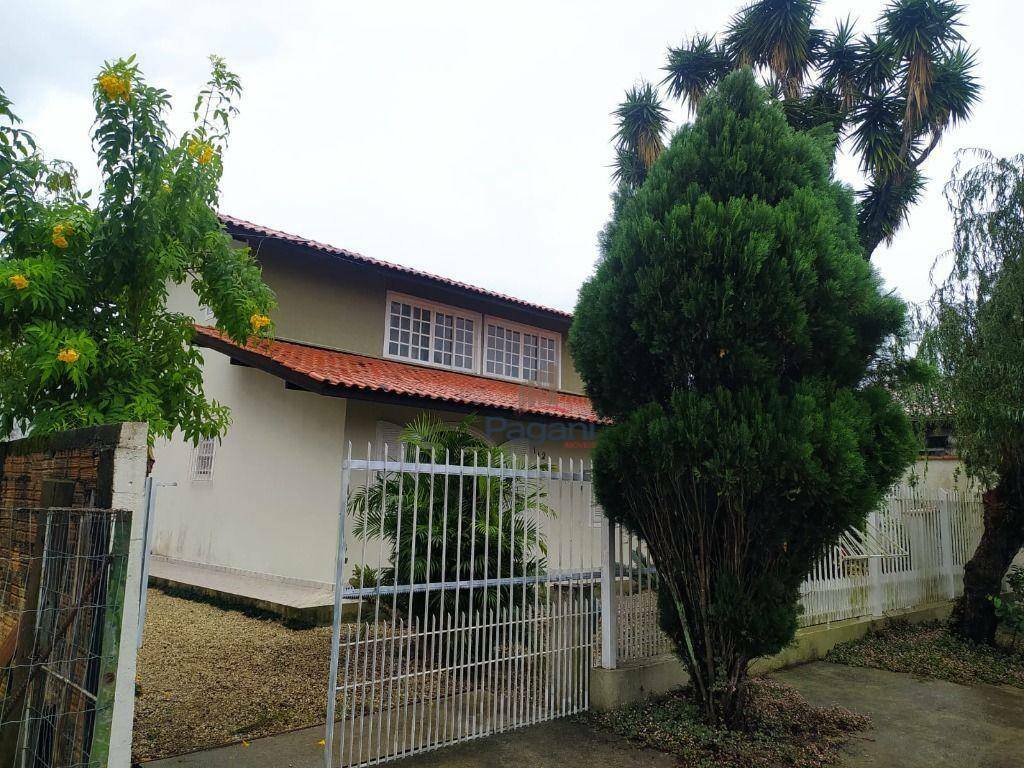 Casa para alugar com 4 quartos, 180m² - Foto 16