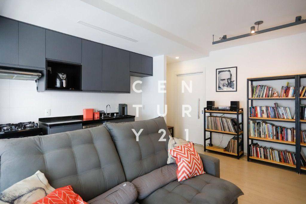 Apartamento à venda com 2 quartos, 69m² - Foto 5