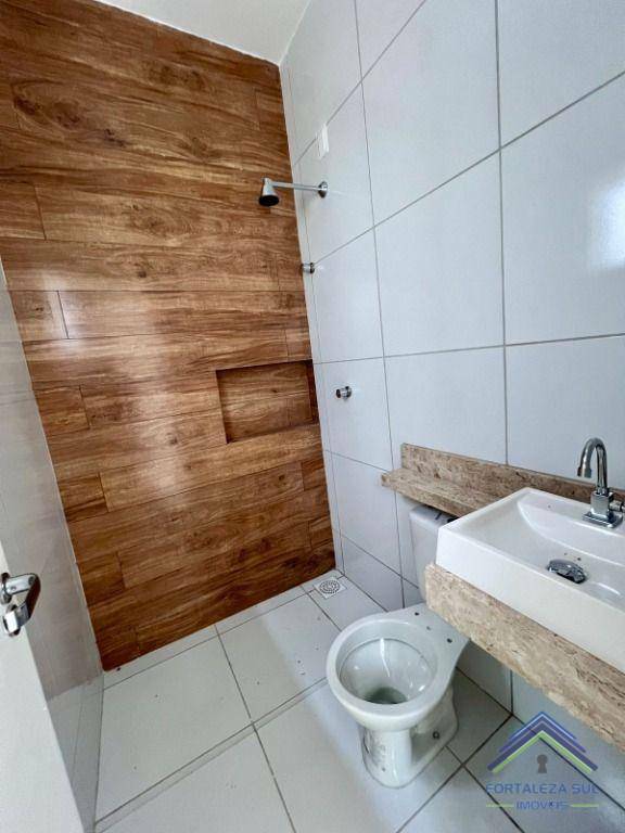 Casa à venda com 3 quartos, 138m² - Foto 4