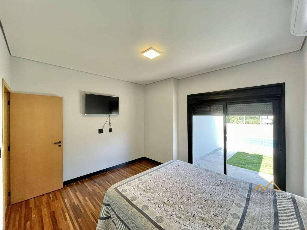 Casa de Condomínio à venda com 3 quartos, 321m² - Foto 41