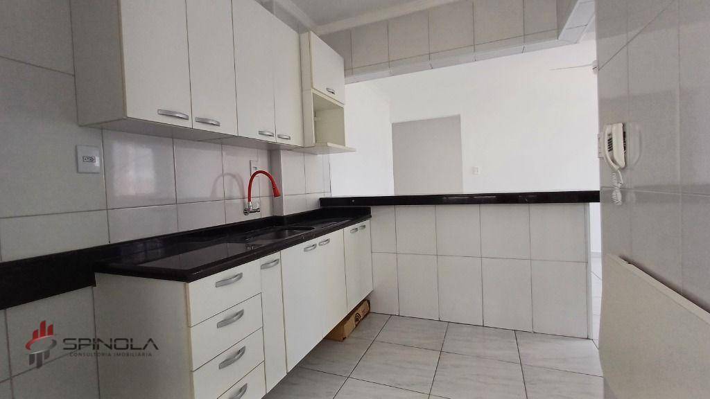 Apartamento à venda com 2 quartos, 62m² - Foto 5