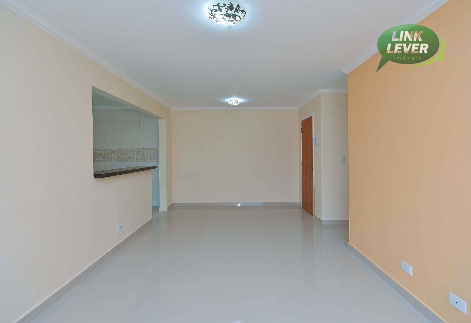 Apartamento para alugar com 3 quartos, 95m² - Foto 6