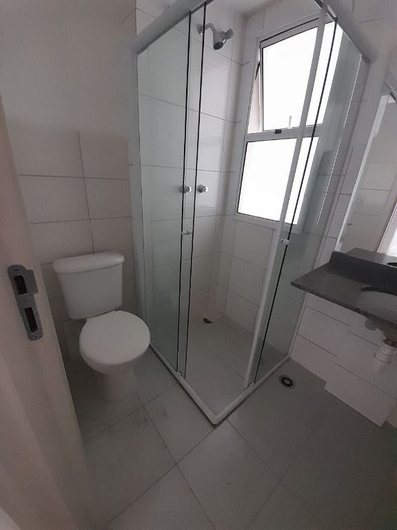 Apartamento à venda com 2 quartos, 55m² - Foto 11