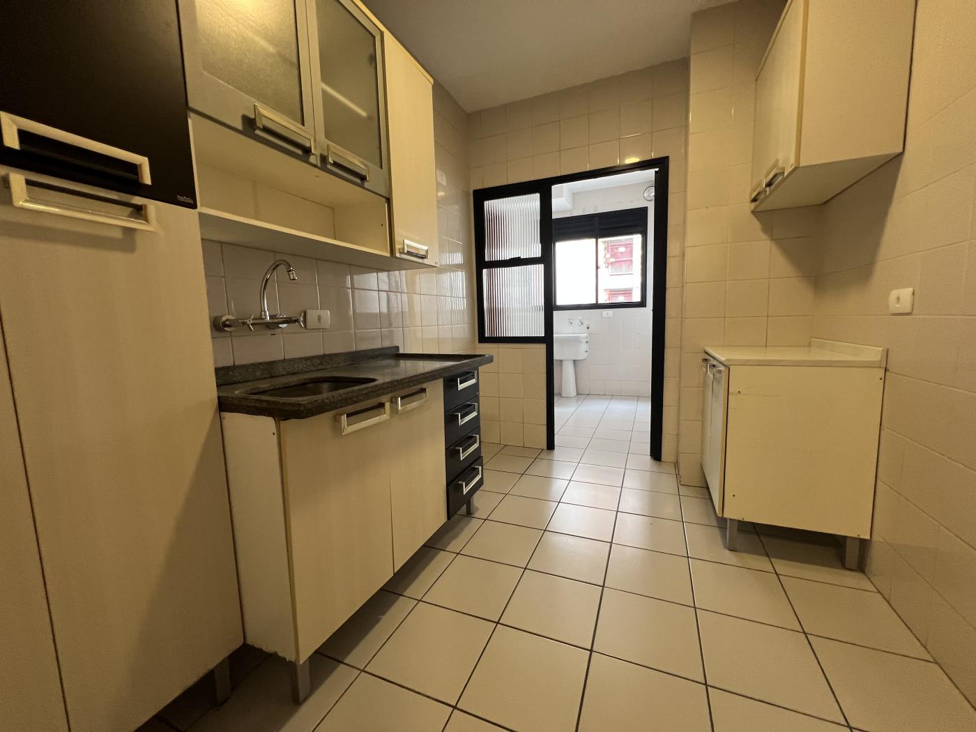 Apartamento para alugar com 2 quartos, 91m² - Foto 18