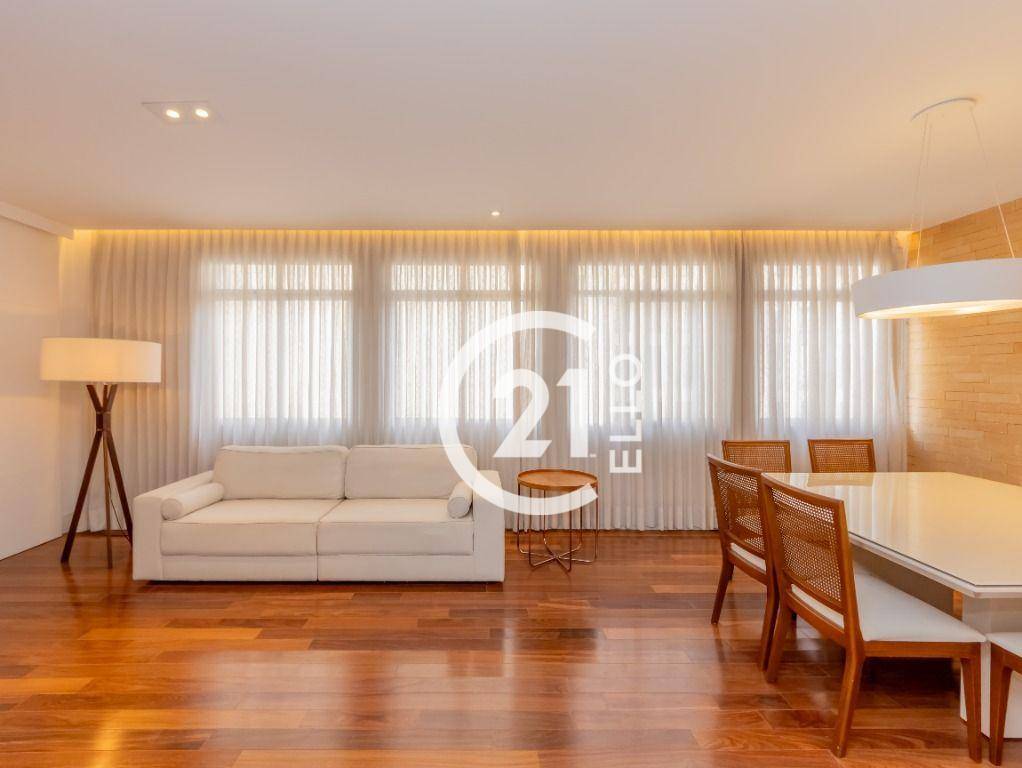 Apartamento à venda com 3 quartos, 138m² - Foto 2