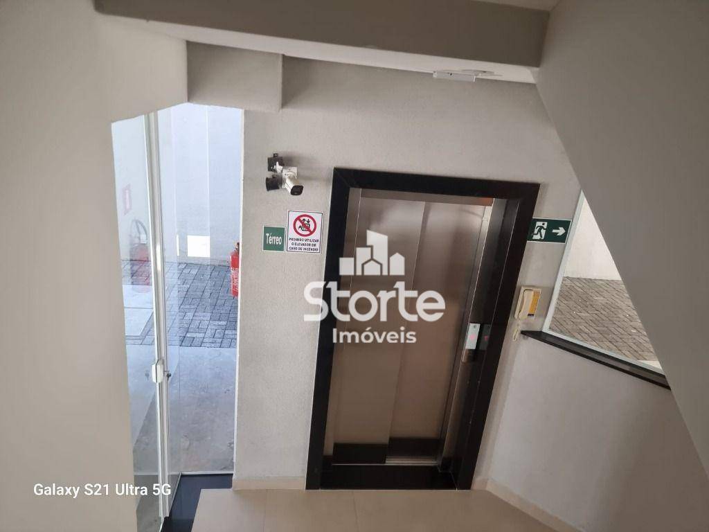 Apartamento à venda com 2 quartos, 68m² - Foto 27