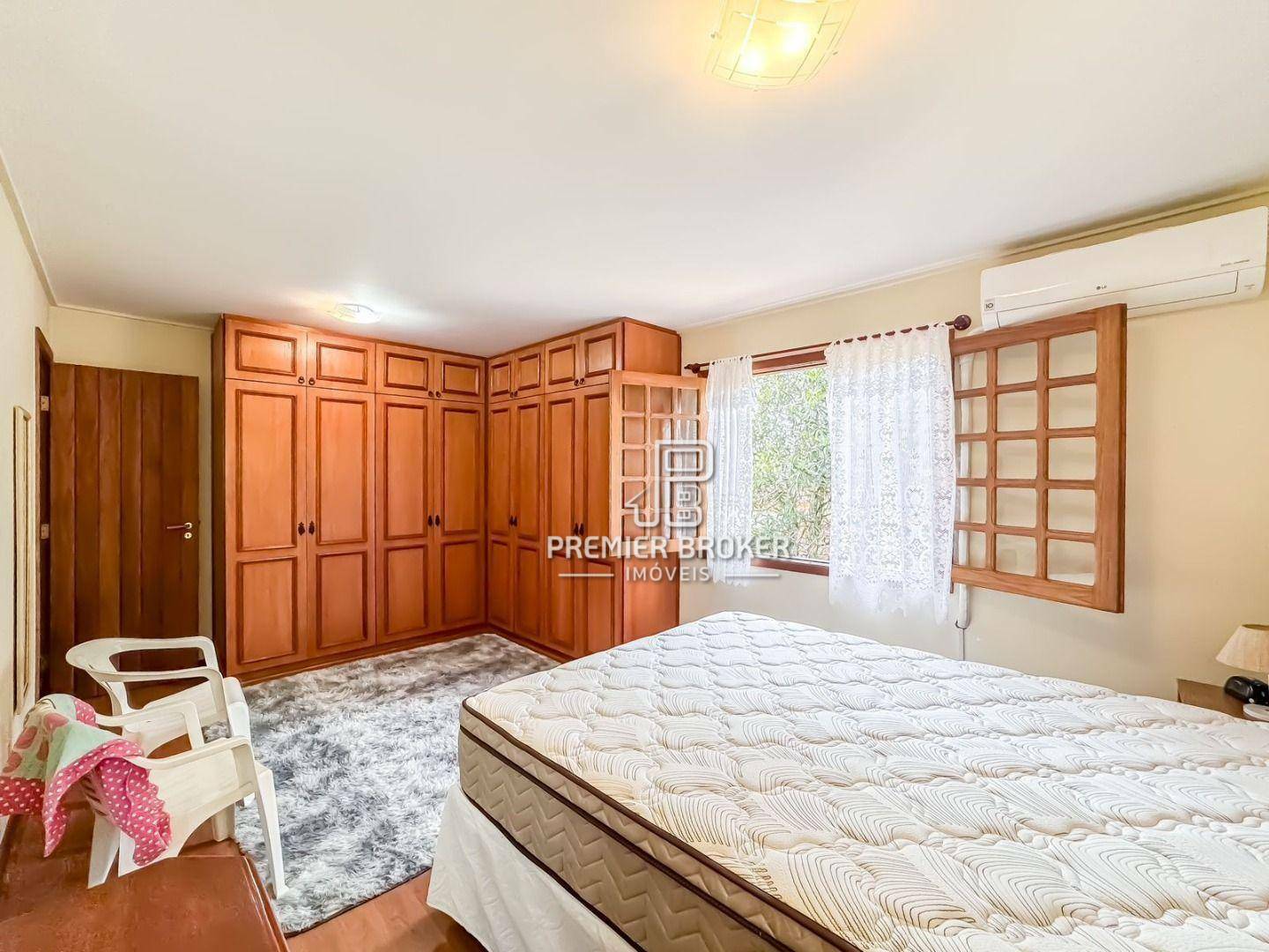 Casa de Condomínio à venda com 3 quartos, 200m² - Foto 16