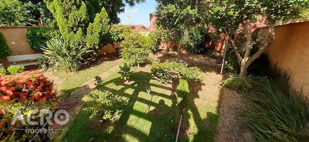 Casa à venda com 3 quartos, 160m² - Foto 27