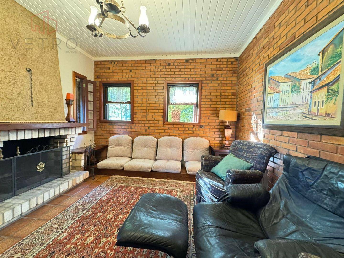 Casa de Condomínio à venda com 5 quartos, 315m² - Foto 2