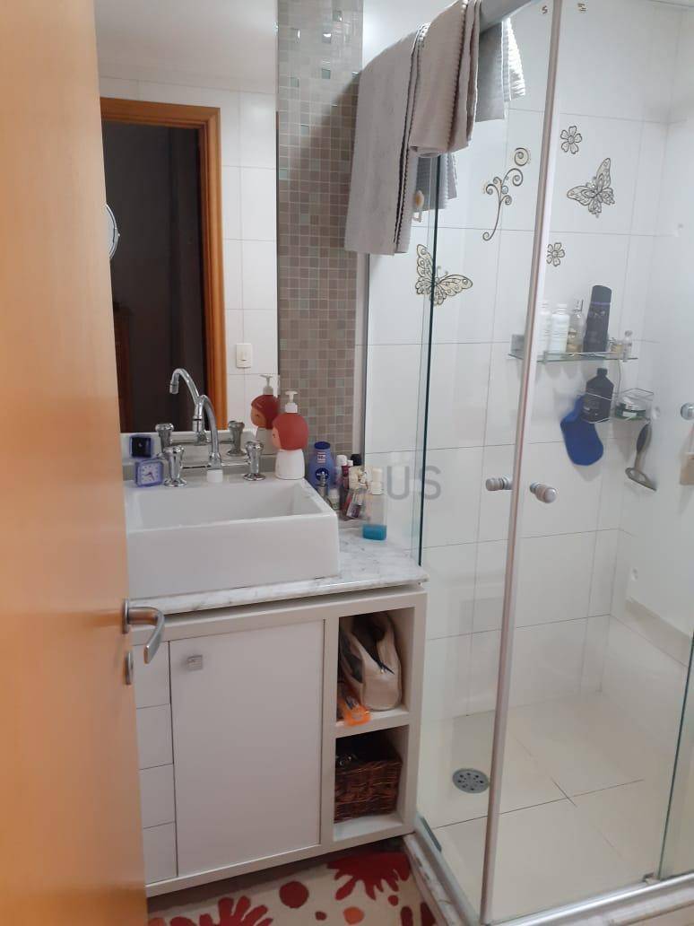 Apartamento à venda com 3 quartos, 140m² - Foto 8